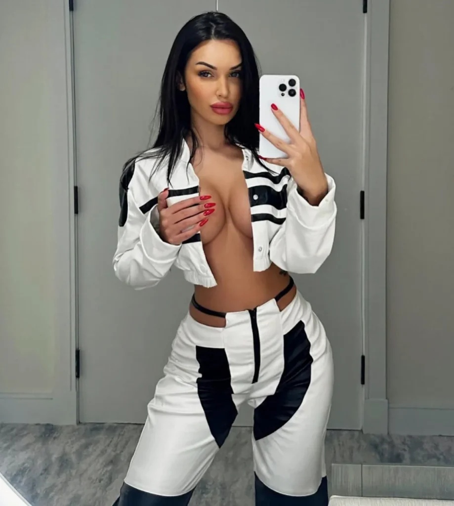 Sienna, a premium choice from an exclusive escort London agency.
